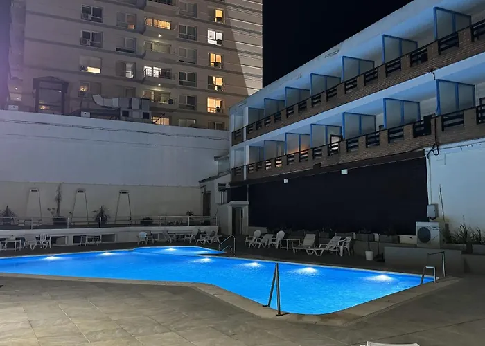 Hotel Peninsula